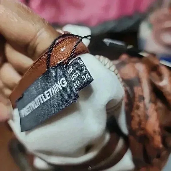 Pretty little Thing Brown Snake Pu Cross Front Underbust Halterneck Top. Nwt - Picture 5 of 5